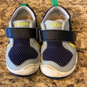 Size youth 7. (Toddler)